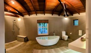 Lakaz Kannell - Cinnamon Room- Luxury Bedroom and Bathroom infinity pool - Cap Malheureux - 6