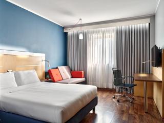 Holiday Inn Express Milan-Malpensa Airport by IHG - 8