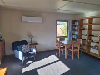 Magnolia Cottage B&B - 3