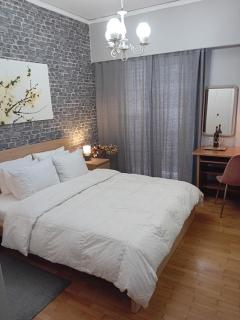 Joanna's heart of Athens one BR Charm Balcony view Walk to Tourist Spots - Atene - 0
