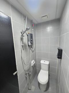 Dazzle Home Aeropod - Tanjong Aru - 8