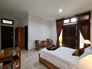 Wisata Bintang Hotel - Ubud - 2