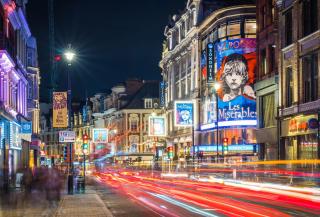Carnaby St Room with shared bathroom - London - 1