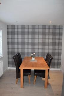 3 Bedroom-Kelpies Serviced Apartments Burns - 8