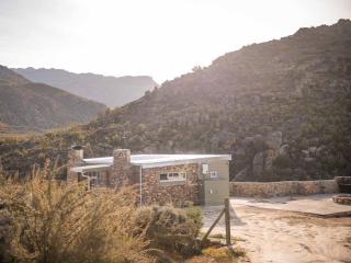Stayatdestraadt Red Fin Cottage - Op-die-Berg - 6