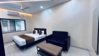 Hotel Kailas - Near MIDC Waluj - Waluj Buzurg - 4