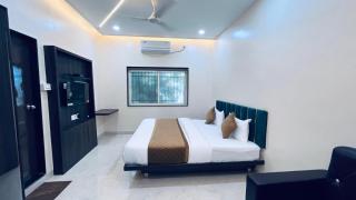 Hotel Kailas - Near MIDC Waluj - Waluj Buzurg - 3