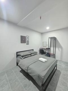Dazzle Home Aeropod - Tanjong Aru - 3
