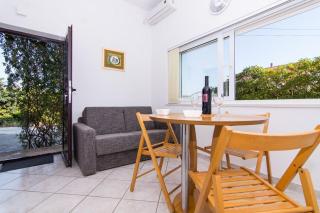 Apartment Ivica - Slatine - 9