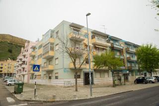 Ocean Avenue Apt, beach, surf, golf, sunsets,walks - Costa da Caparica - 5