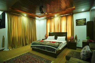 Town Inn Chitral Guest House - 2