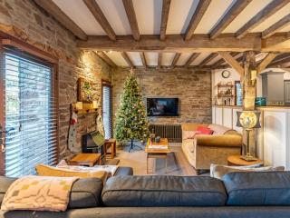 2 bed in Brecon 80519 - Llangorse - 0