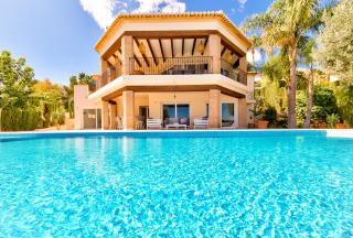 Villa Hibiscus - A modern villa for 10 guests - 1