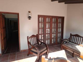 Casa entera con jardín en Luque! - San Lorenzo - 2