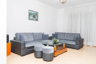 Vlora-Skele Holiday Apartament - Valona - 0