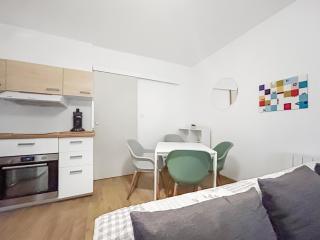 002-T2 cosy 2 à 4 pers Lumineux Wifi & Parking - Audincourt - 2
