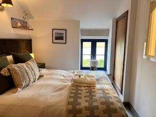 Dyfi Hideaway - Holiday Cottage Snowdonia - Stunning River & Valley Views - Ynyshir - Machynlleth - 8