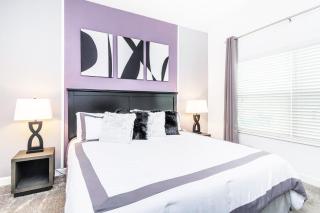 Last Minute Disney Getaway! Private Pool, Hot Tub & Games Room. Book Now! #49473 - Kissimmee - 1