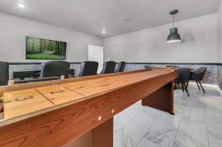 Last Minute Disney Getaway! Private Pool, Hot Tub & Games Room. Book Now! #65749 - Kissimmee - 3
