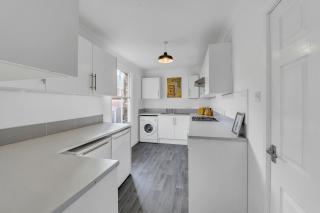 45b Kings road - delightful 2 bed apartment with free parking! - Bury Saint Edmunds - 4