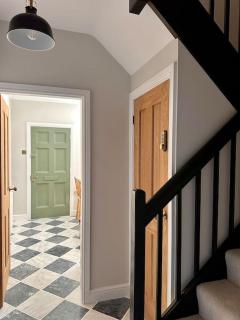 Charming Townhouse Retreat - 1