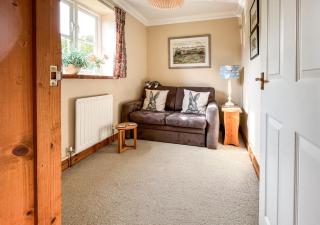 Appletree Cottage - 1