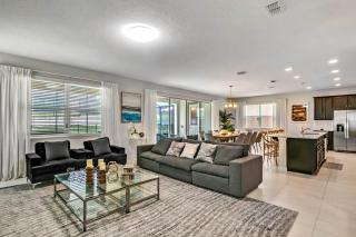 Last Minute Disney Getaway! Private Pool, Hot Tub & Games Room. Book Now! #65671 - Orlando - 5