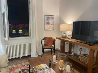Orléans Centre ville - Bel appartement avec 1 chambre- HALMAGRAND - 2