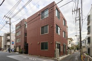 N 7min to shinjuku sation 4min to nearest station on foot - 0