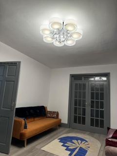 Nice house with free Parking - 3