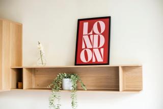 The Thamesview - Stylish 2 Bed Flat with Balcony - 2