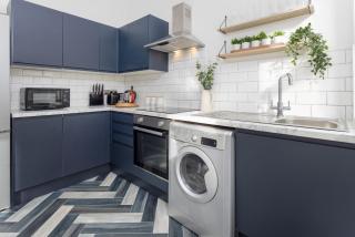 Arkles House - Air Host & Stay - Anfield - Liverpool - 5