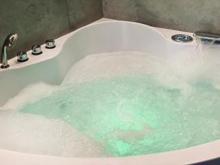Apartment Premium Jacuzzi for couples, Old Town - 4