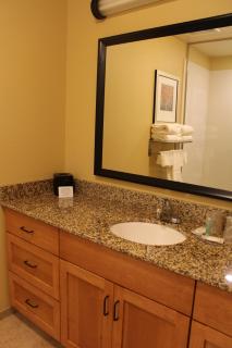 MainStay Suites Watford City - Event Center - Watford City - 7