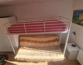Relax, Cozy and Welcoming Room Near train station - - 4