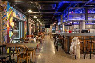 Moxy Cork - Cork - 3