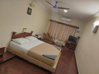 Sea Breeze Beach Resort - Mahabalipuram - 8