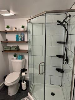 Cozy Corner Charming 1BR with WiFi - 1