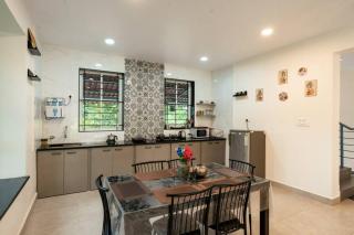 A spacious 4bhk villa with a pool - Bardez - 7