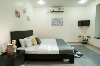A spacious 4bhk villa with a pool - Bardez - 6