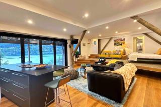 Luxe Studio with Lake and Mountain Views - 2