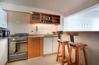 Nahuel Huapi Apart con vista al lago y estacionamiento - 5