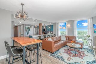 Completely Renovated 3 Bedroom Condo! Breathtaking Views- Seaside 1101 - Myrtle Beach - 3