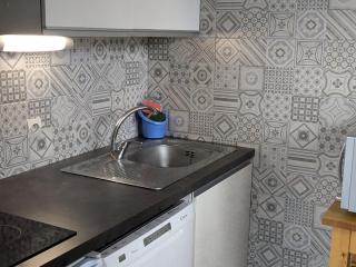 Maxi Studio 5 pers. avec balcon, WIFI, pieds des pistes, calme, proche commerces et sports - FR-1-262-75 - Forest des Baniols - 6