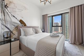 Luxurious 1-Bedroom Apartment - Dubai - 0