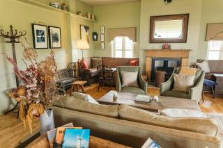 Nest Farmhouse - Docking - 4