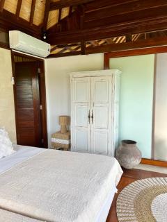 Private water room with sunset and rice field view - 8