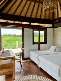 Private water room with sunset and rice field view - 6