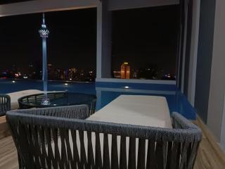 COL 23aB Cozy KLCC View & Infinity Pool Studio - Kuala Lumpur - 4