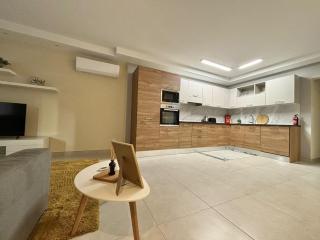 Stylish 2 Bedrooms apartment in Gzira - 5
